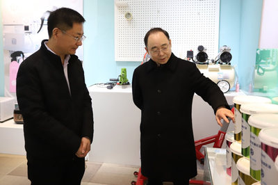 河間市委常委 市政府黨組副書記 常務副市長王占強一行蒞臨富思特考察指導